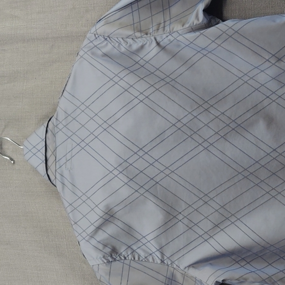 Lacoste Button Down Short Sleeve Gray W/Thin Stri… - image 7